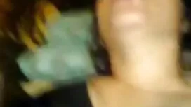 Dày que trong miệng  ...