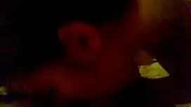 Cô gái clip sẽ moi n ...