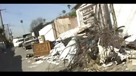 Hai tận hưởng tình d ...